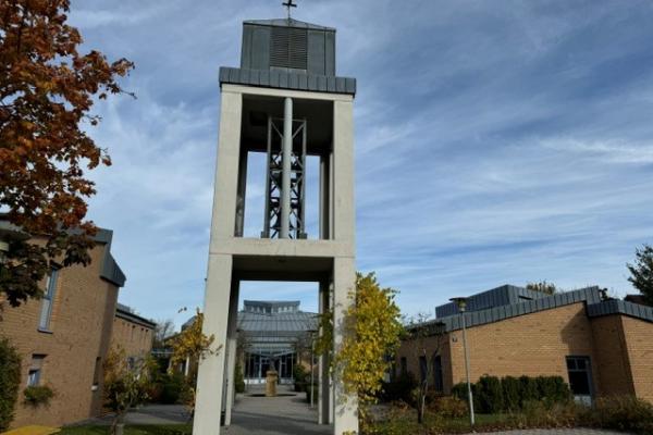 Außenansicht der Kirche in Bayreuth